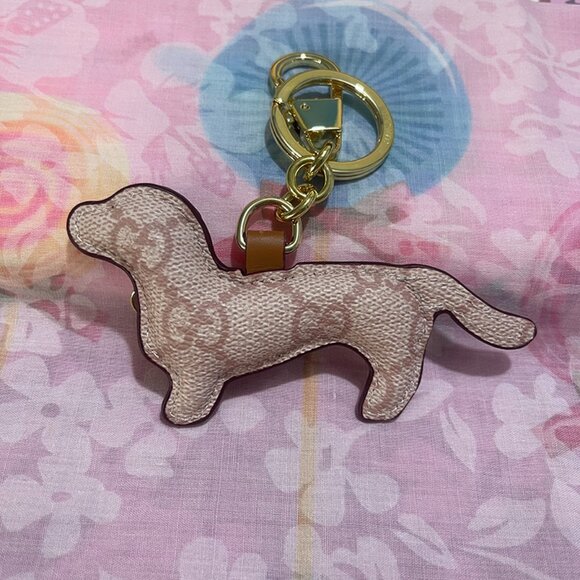 Gucci Pink Dog Keychain - Picture 3 of 6